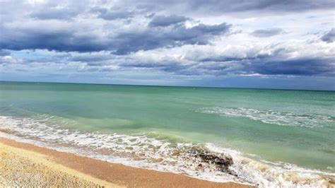 se sei de marotta|Mare: La spiaggia di Marotta, a scelta tra sabbia o sassi